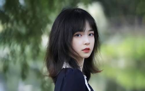美女