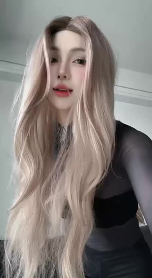 美女