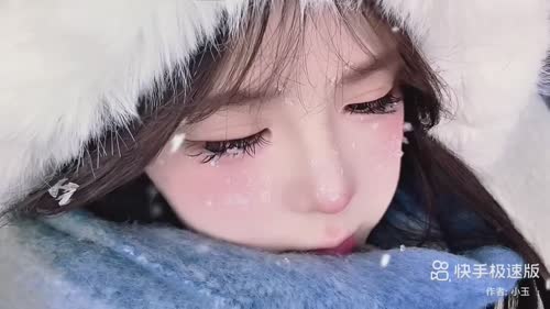 女