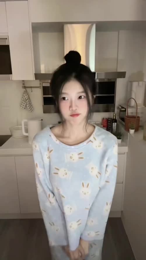 芊芊龍
