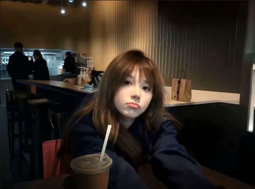 美女